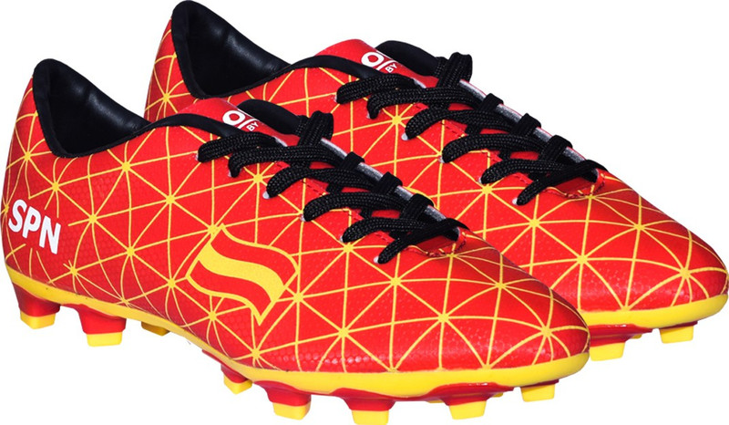gowin Spain Football Shoes For Men(Orange)