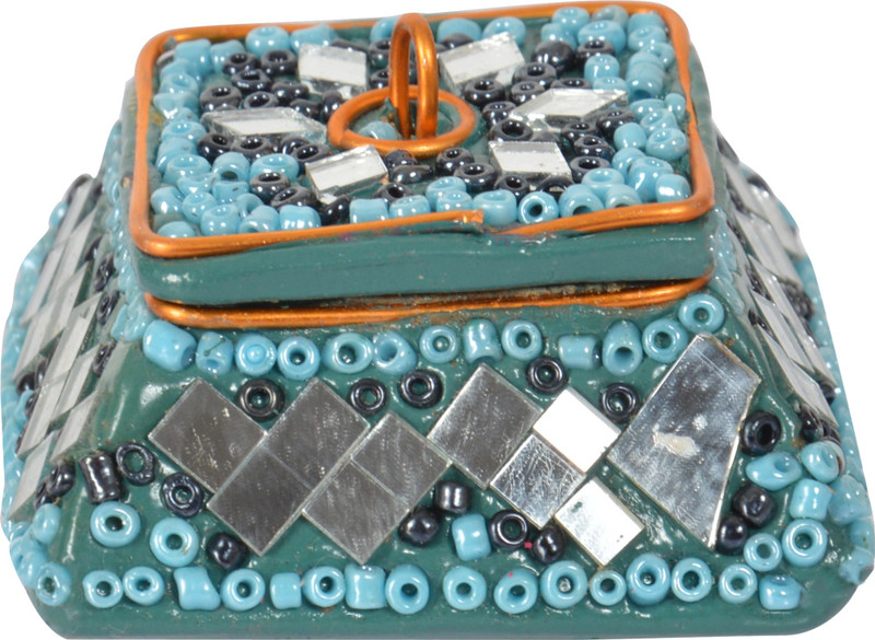 ramani Handicraft Rajasthani Traditional Lakh Hand Work Sindoor Box for Women (Blue) Lakh Hand Work Sindoor Box for Women Vanity Box(Multicolor)