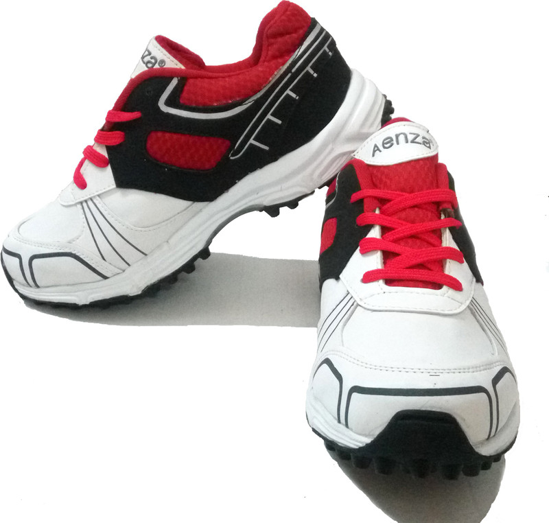 football studs size 5