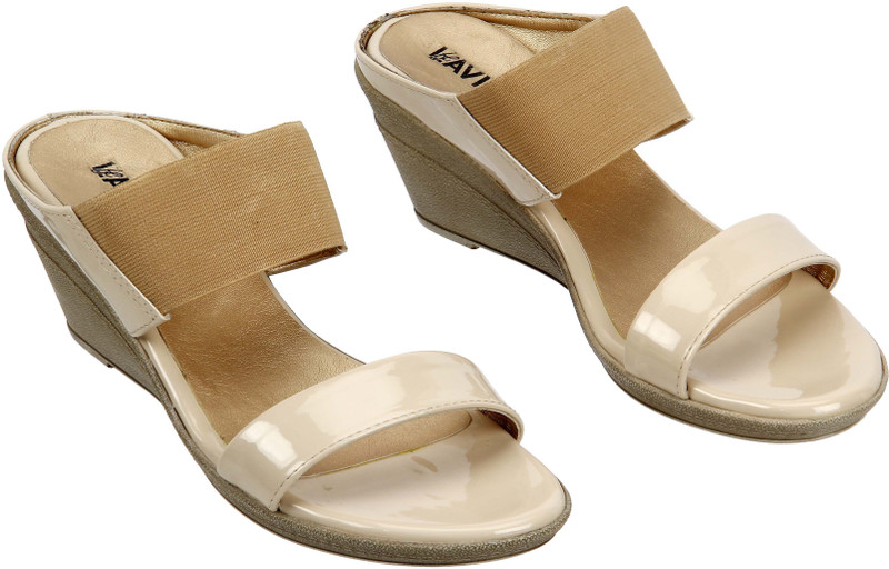 Lavie Women Beige Heels