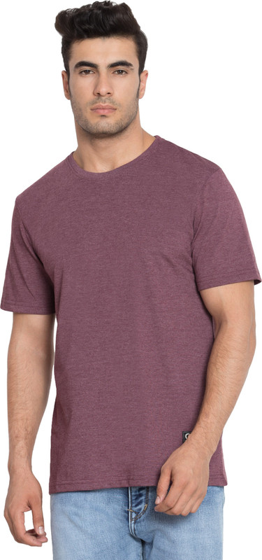 clockwise india Solid Men Round Neck Maroon T-Shirt