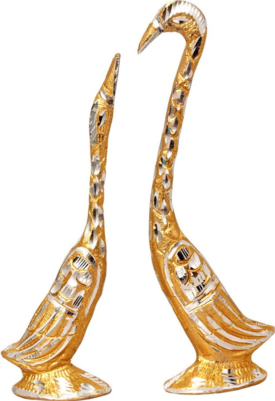 Art N Hub Fengshui Romantic Swan Couple Pair - White Metal Silver Plated Handicraft Decorative Home Interior & Table Décor Vastu Figurine / Valentine Gift item Decorative Showpiece  -  19 cm(Aluminium, Gold)