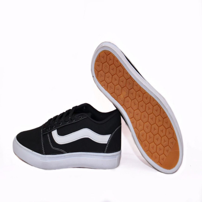 compass corp Black Casual Sneakers For Men(Black)