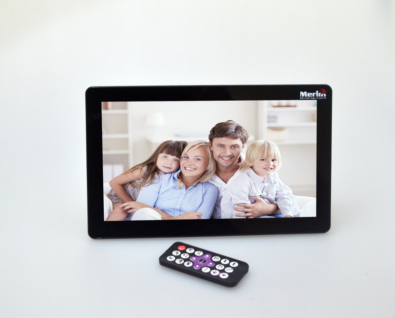 Merlin Digital PhotoFrame (10.1 inch) 10.1 inch Digital(4 GB, Black)