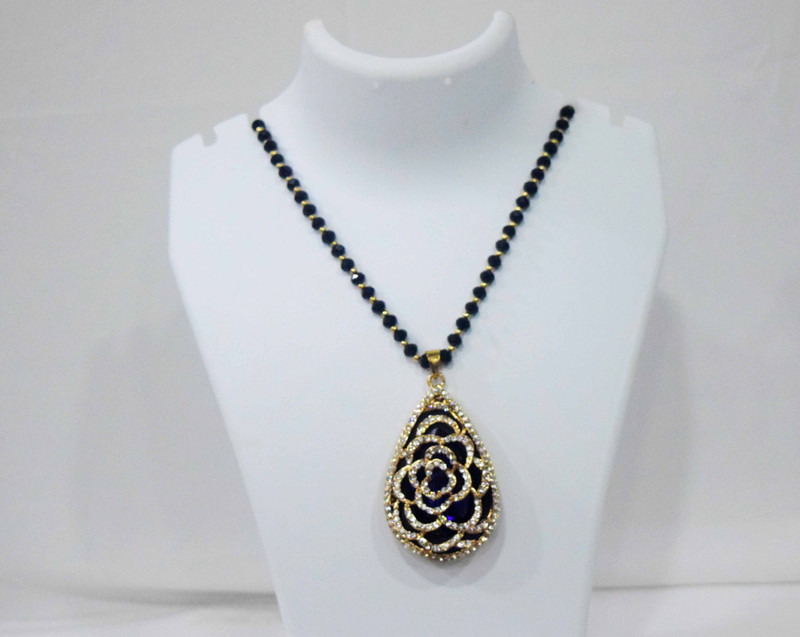 fashiontiara necklace Diamond Metal Necklace