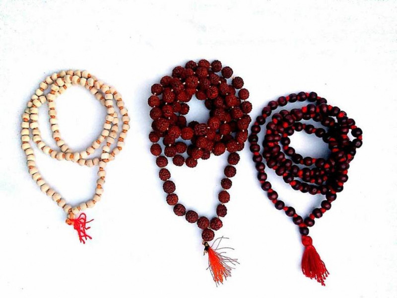 pratima TULSI ,RUDRAKSH, REDSANDALWOOD MALA ORIGNAL Beads Stone Necklace