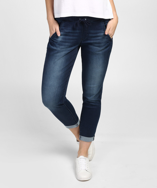 Denizen from Levi's Jogger Fit Women Dark Blue Jeans