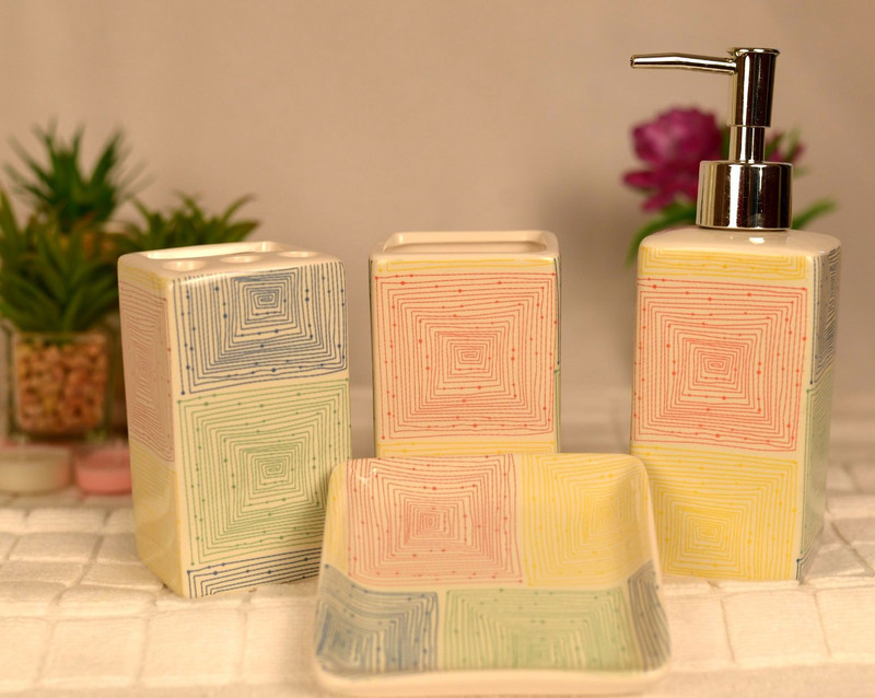 Scrafts Yellow Green Line Square Set of 4 Ceramic Bathroom Set Washing Machine Soap Dispenser