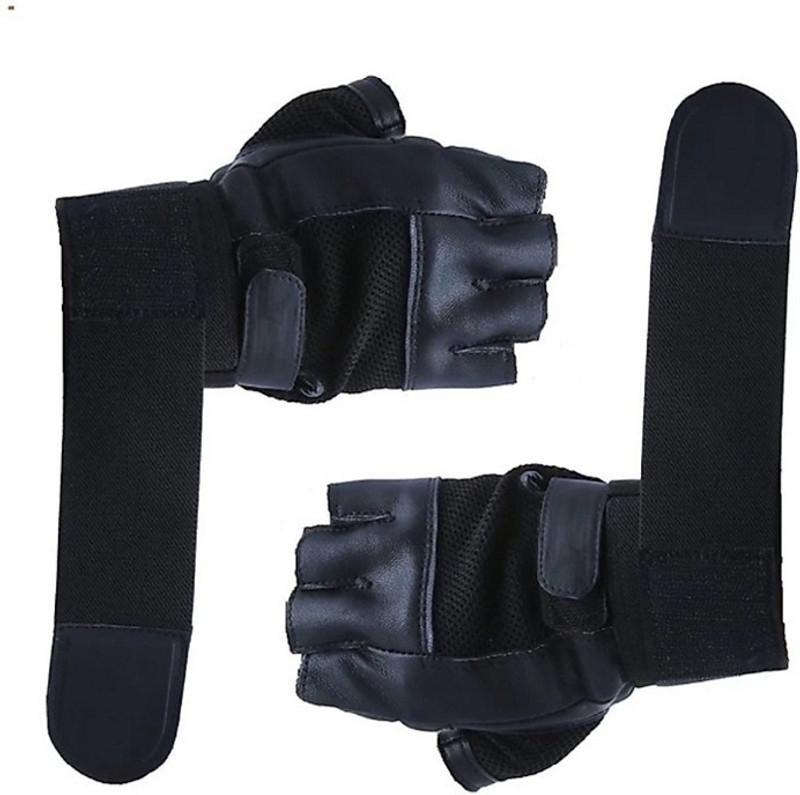 beauty gold black01 Gym & Fitness Gloves(Black)