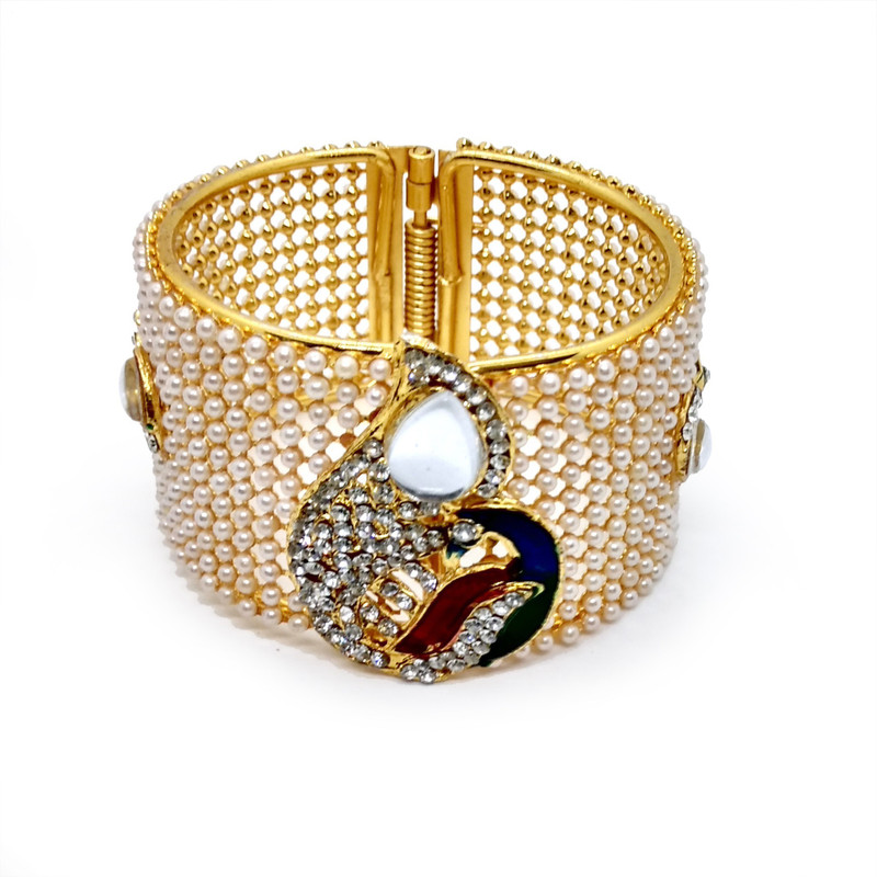 kriswa Alloy Gold-plated Bracelet