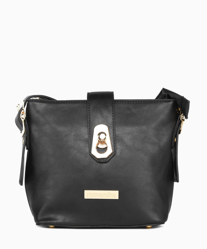 remanika Black Sling Bag