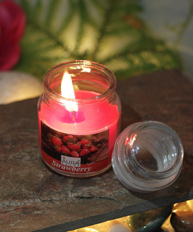 AuraDecor Strawberry Fragrance Cookie Jar Candle(Red, Pack of 1)