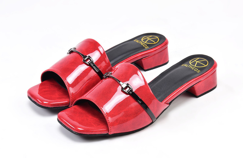 kaltheos Women Red Sandals