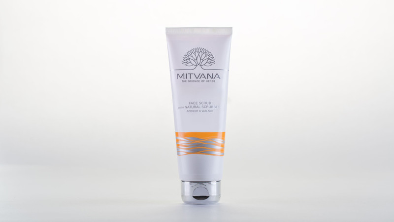 mitvana Face Scrub with Natural Scrubbers 100ml with Apricot & Walnut Scrub(100 ml)