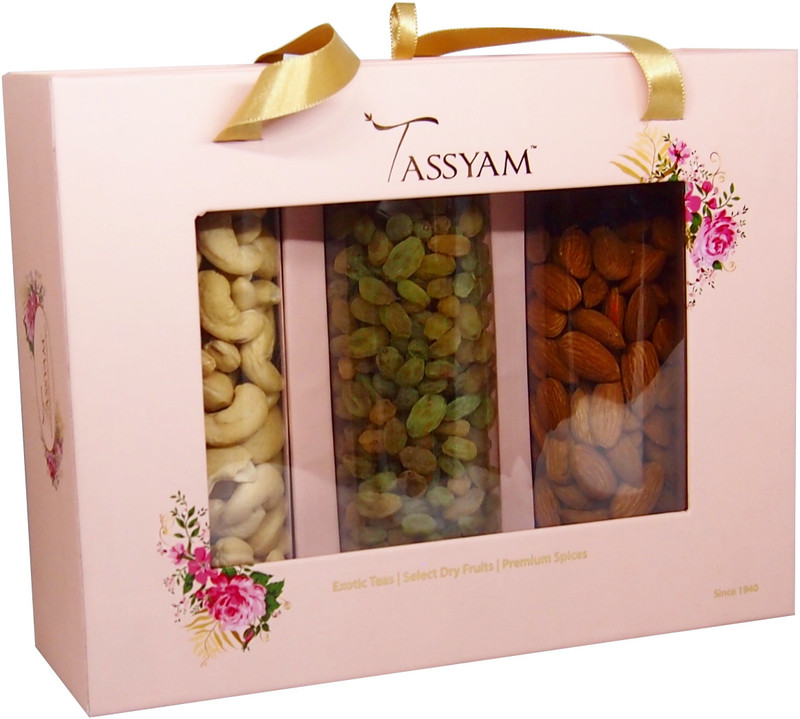 Tassyam Rose Gold Luxury Gift Box of W240 Cashews, California Almonds & Afghani Green Raisins 500g(500 g)