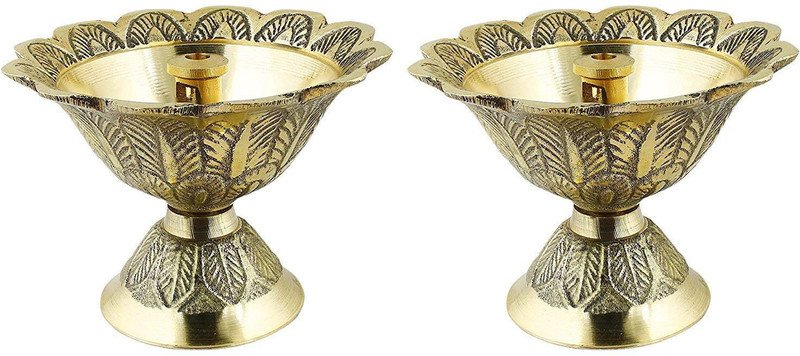 pushpasale Brass Diya, Oil Lamp for Akhand Jyot for Home Office Temple Diffuser Pooja Accessories Brass (Pack of 2) Table Diya Set(Height: 4 inch)