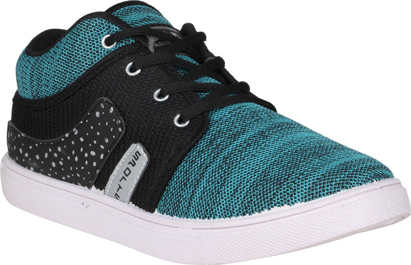 snow pick Sneakers For Men(Blue, Black)