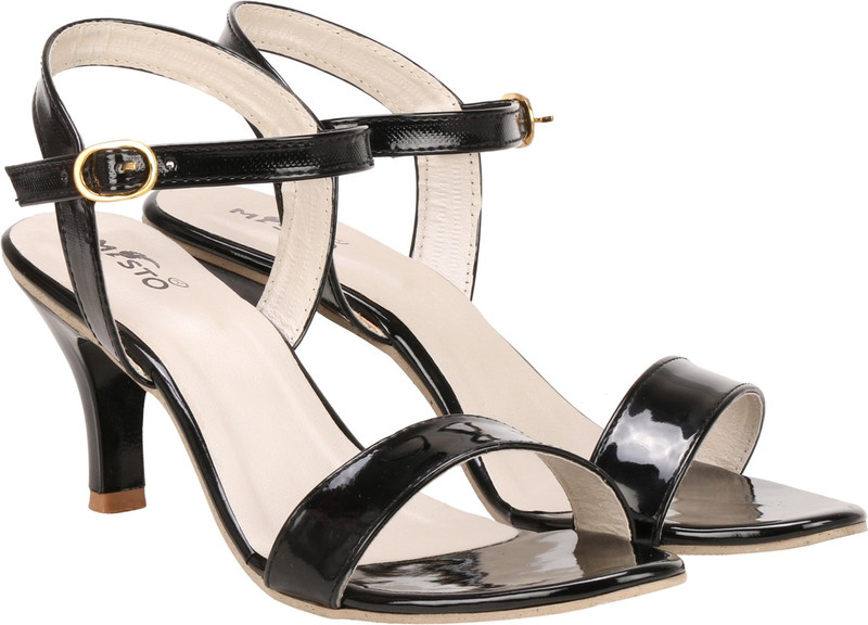misto Women Black Heels