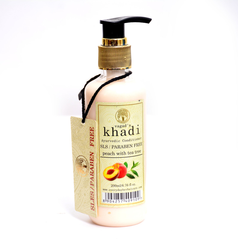 Vagad's Khadi Peach With Tea Tree Conditioner S.L.S(200 ml)