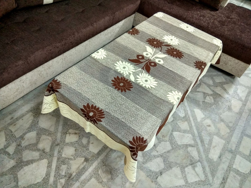 topaz furnishings Floral 4 Seater Table Cover(brown and cream, Cotton)