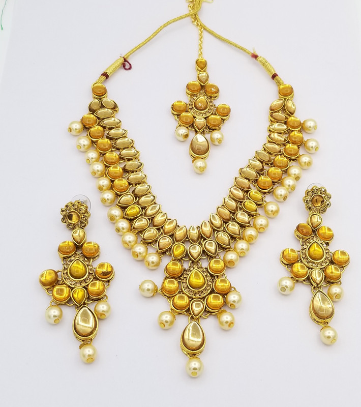 pretty london Metal Jewel Set(Yellow, Copper)