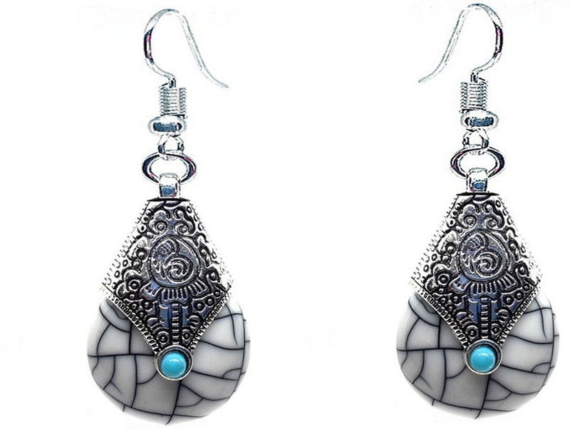 entice villa White Big Stone Metal Drops & Danglers