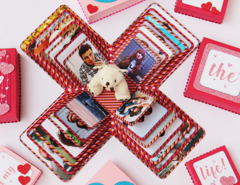 kuku Greeting Card, Photoframe, Showpiece, Message Pills Gift Set