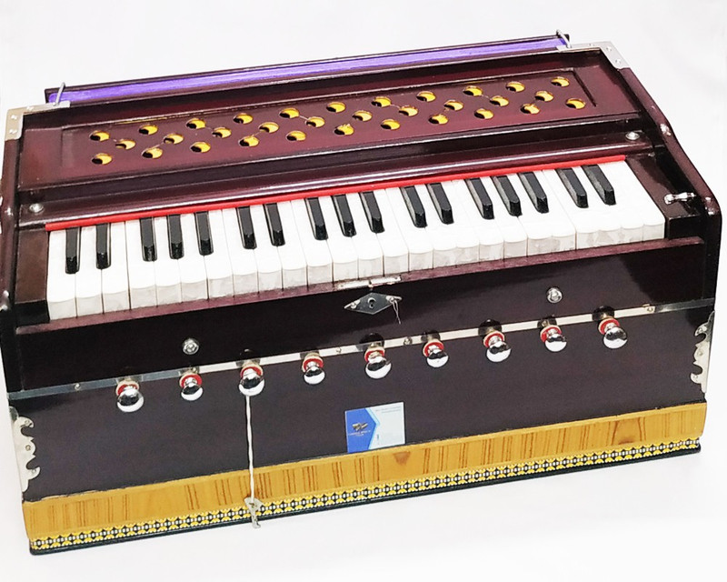 garhwal musical Harmonium HARMONIUM 42 KEYS, 9 STOPPER, KAIL WOOD, 3.5 OCTAVES, COUPLER, MULTI-FOLD BELLOW, DARK MAHOGANY 3.5 Octave Hand Pumped Harmonium(Seven Fold Bellow, Bass Reed)