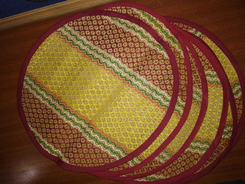 navistha Red, Yellow River Grass Table Linen Set(Pack of 6)
