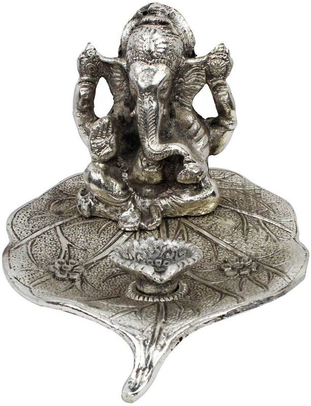 mewar handicrafts Lord Ganesha Pretty Pooja Idol in White Metal 126 Decorative Showpiece  -  18 cm(Alloy, Silver, Multicolor)