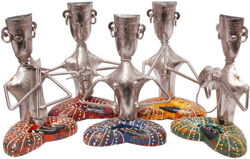 mewar handicrafts White Metal Rajasthani 5 Musicians Dolls Gift Set 176 Decorative Showpiece  -  16.5 cm(Brass, Multicolor, Silver)