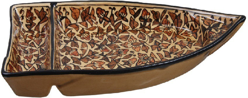indeasia srijan Boat Shape Platter with Connected Sauce Dip Lead Free,Microwave Friendly, Handcrafted Handpainted in Heritage Design Plate