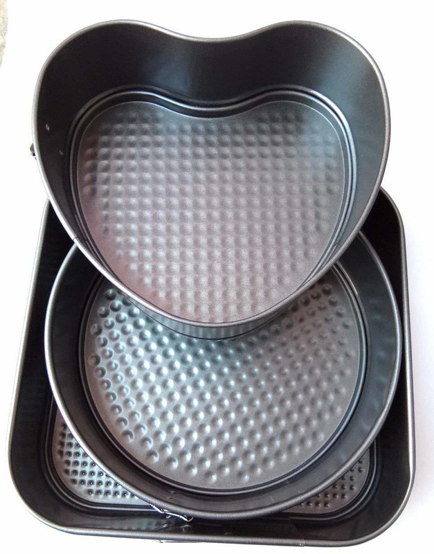 Divinext Heart, Round and Square Shaped Springform Non Stick Baking Pan Full Cake Maker Cake Maker