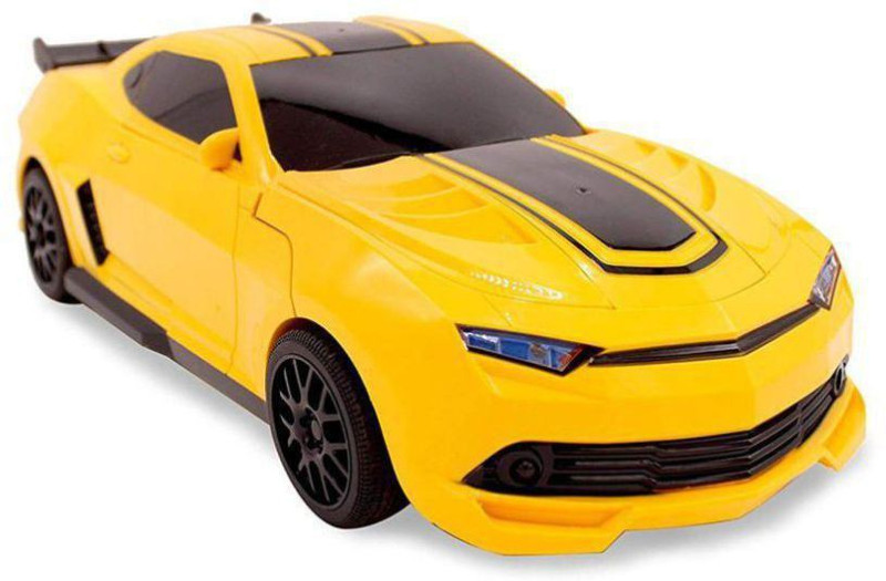 Yellow outlet car robot