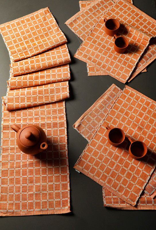 tjori Orange Table Linen Set