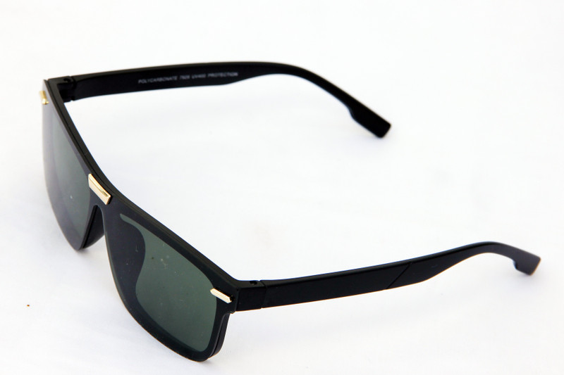 non brand Wayfarer Sunglasses(Black)