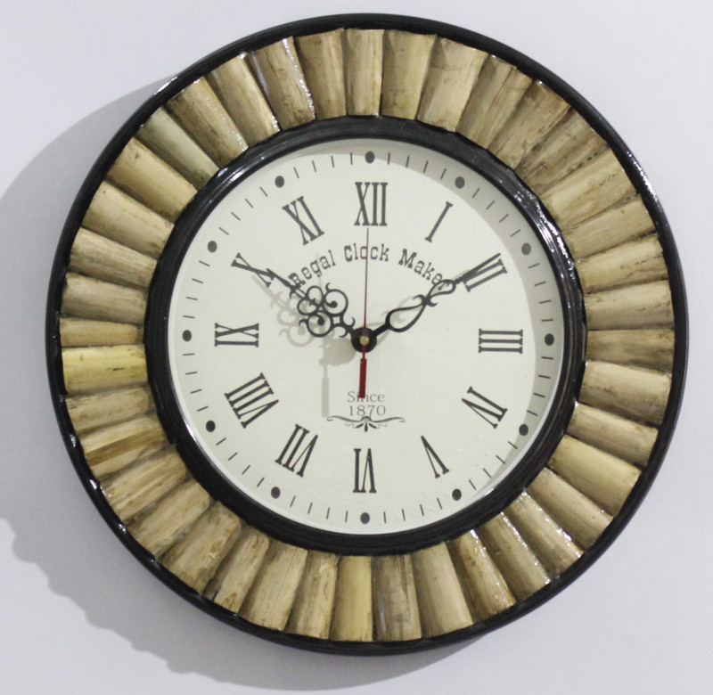 smart art wood carving Analog 40 cm X 40 cm Wall Clock(Multicolor, With Glass)
