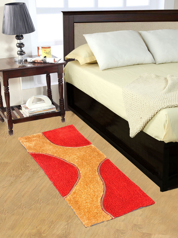 s m overseas Red Polyester Runner(56 cm  X 140 cm)