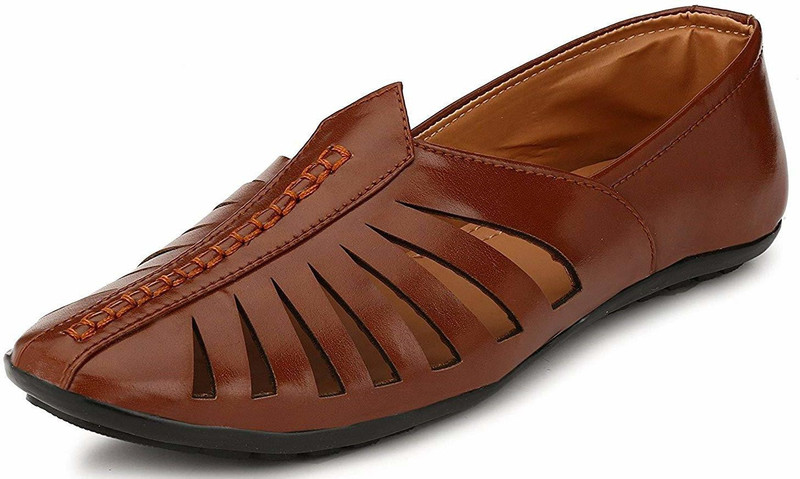 walkalite Mojaris For Men(Brown)