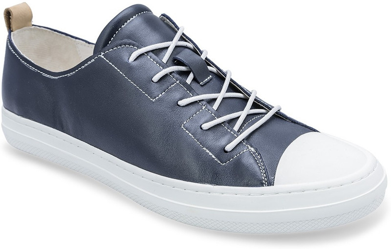 tresmode sneakers