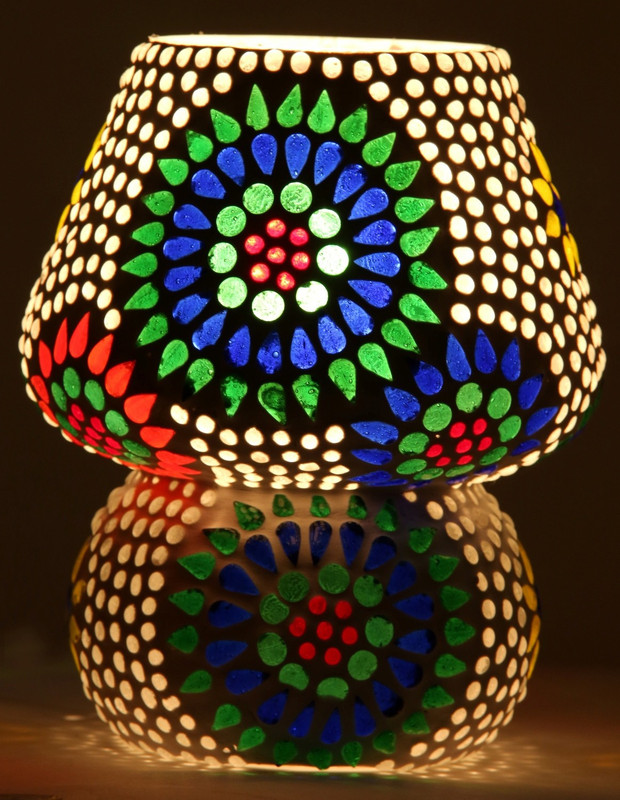 derien Mosaic Table Lamp Table Lamp(18 cm, Multicolor)