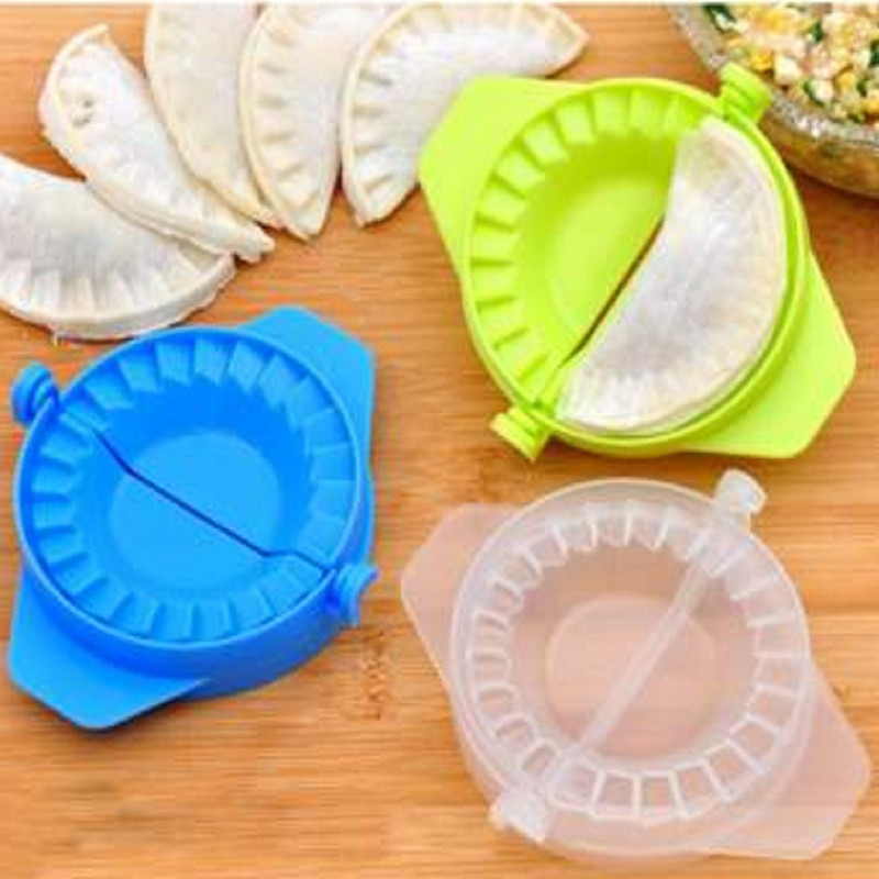 Fabfashion Dumpling Press(Plastic White, Green, Blue)