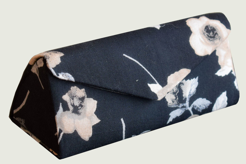 5elementz black floral printed sunglasses cover Pouch(Black)