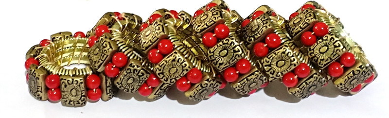 jewelkraft designs 119 Set of 6 Napkin Rings(red)