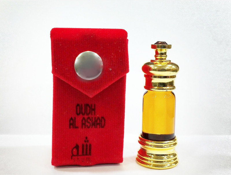 Shum Oudh al aswad Floral Attar(Oud (agarwood))
