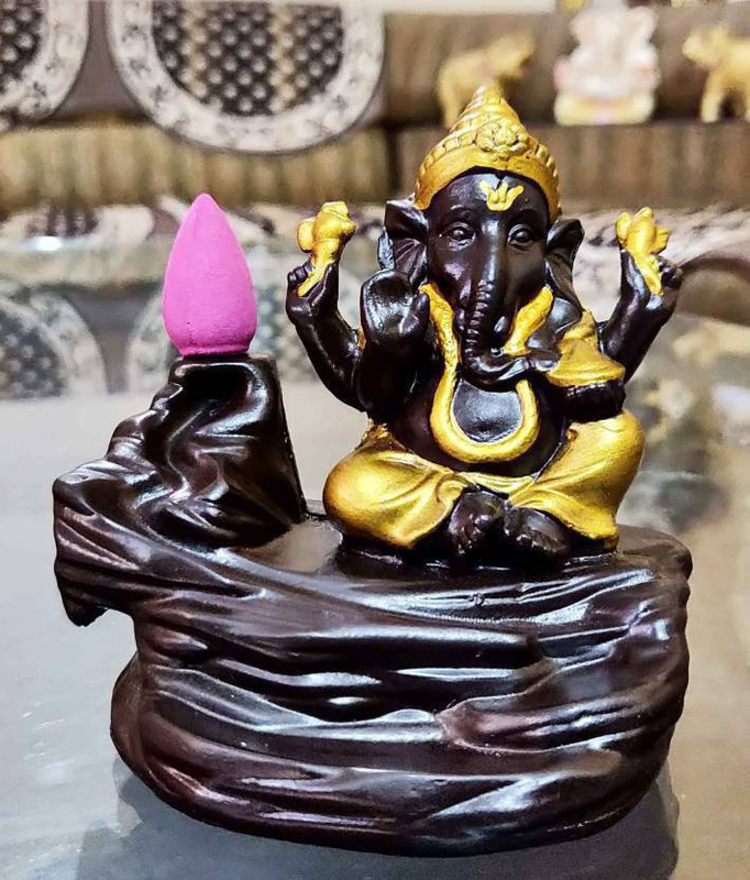 regallo Decorative Showpiece  -  8 cm(Polyresin)
