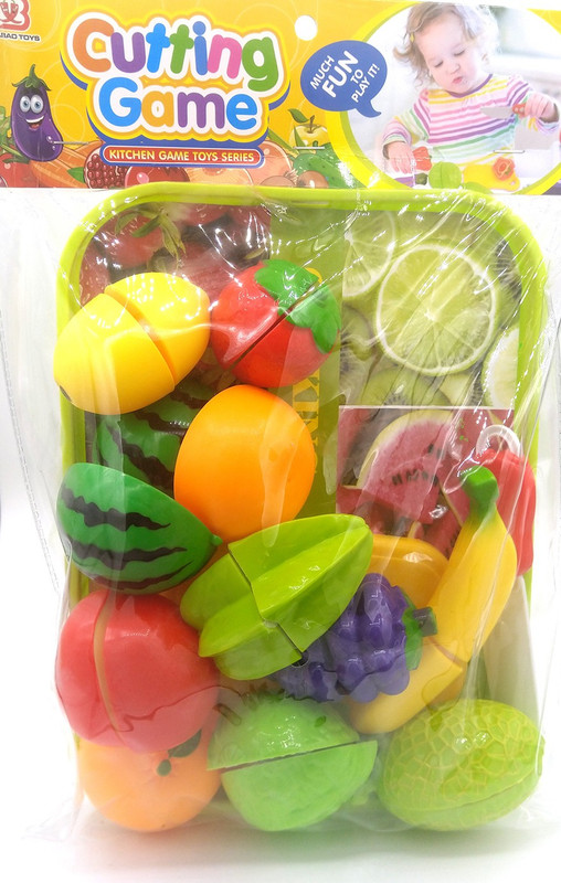 Mag Creation Realistic Sliceable 13 Pcs Fruits Cutting Play Toy Set