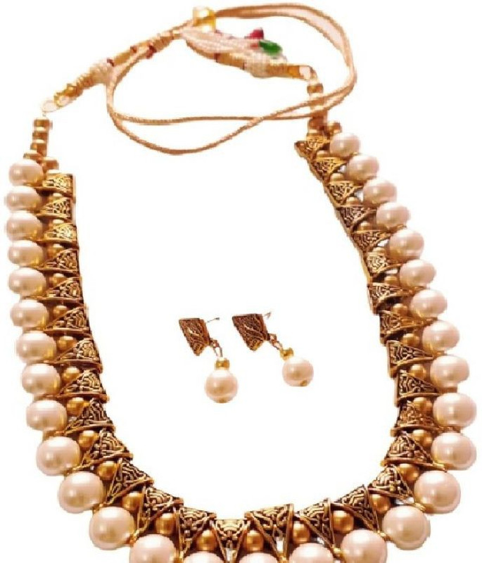 sreevee Mother of Pearl Jewel Set(White)