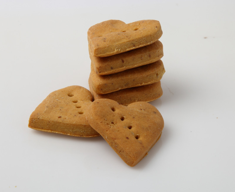 clever canine Grain Free Banana Goldies Nutritious Fruit Cookies Banana Dog Treat(200 g)