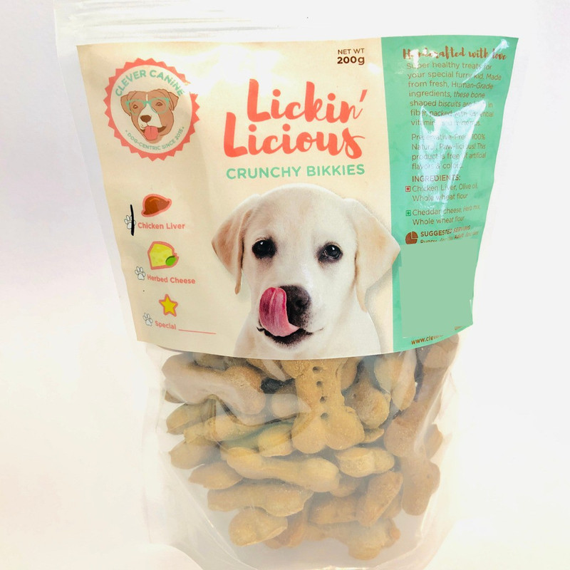 clever canine Chicken Liver flavour Crunchy Bikkies Chicken Dog Treat(200 g)